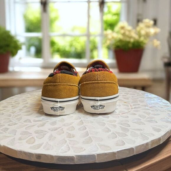 Vans Classic Slip-On Suede Cozy Hug Sherpa Lined Plaid Skate Shoes Mens 6 Womens - Picture 7 of 10